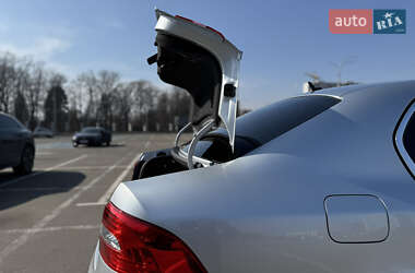 Лифтбек Skoda Superb 2013 в 