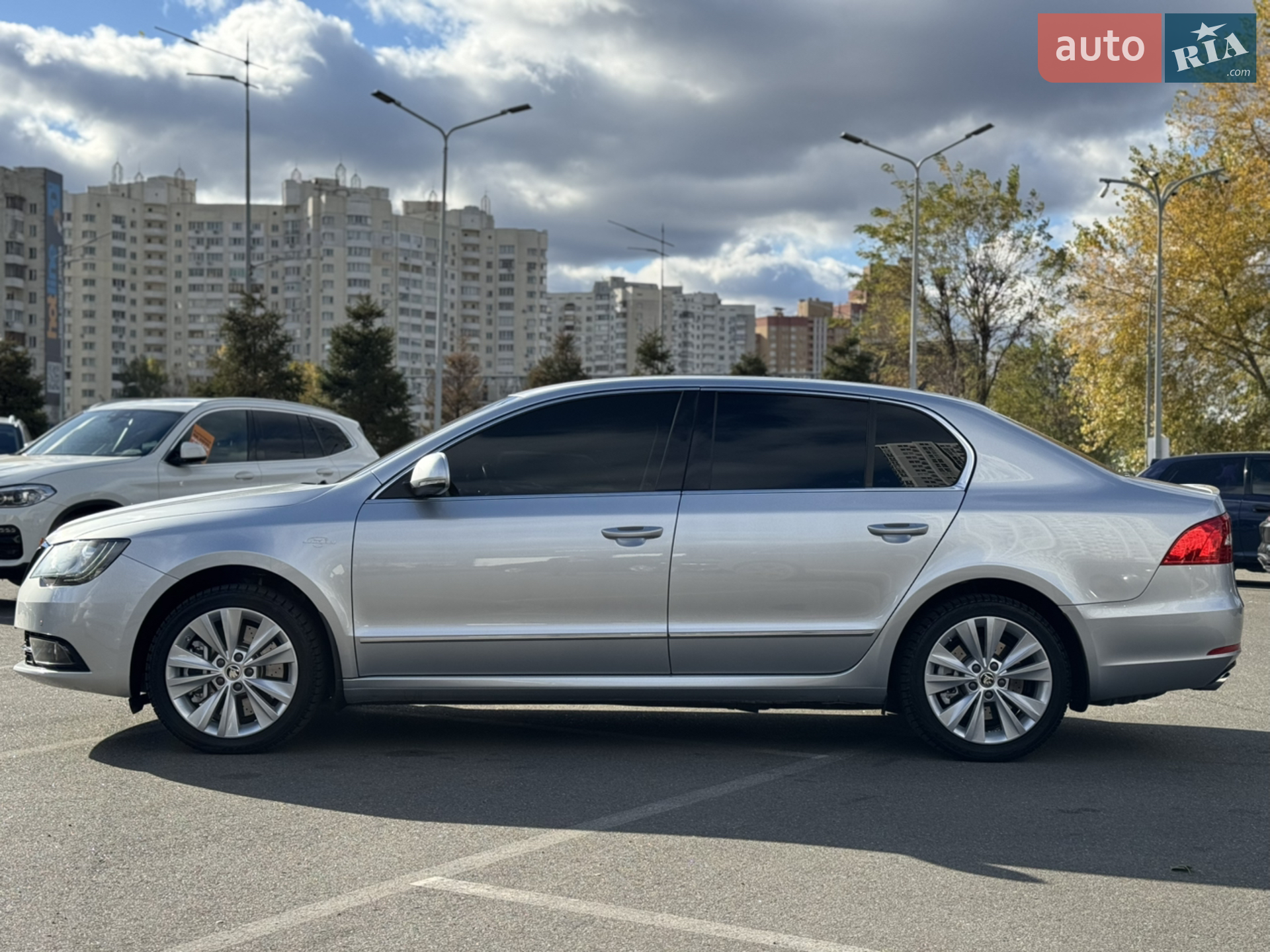 2013 Skoda Superb - мініатюра 21