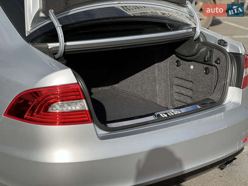 Лифтбек Skoda Superb 2013 в Киеве фото 46 Лифтбек Skoda Superb 2013 в Киеве