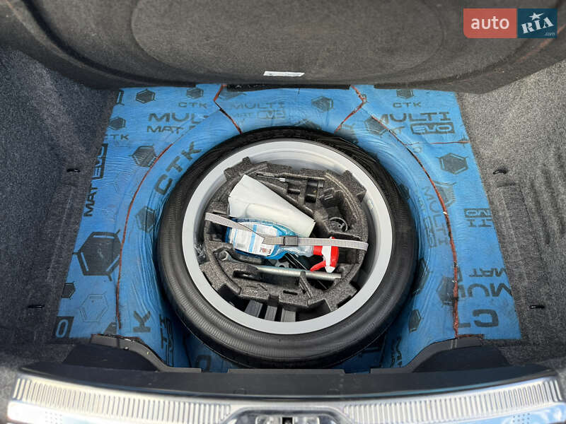 Лифтбек Skoda Superb 2013 в Киеве фото 49 Лифтбек Skoda Superb 2013 в Киеве