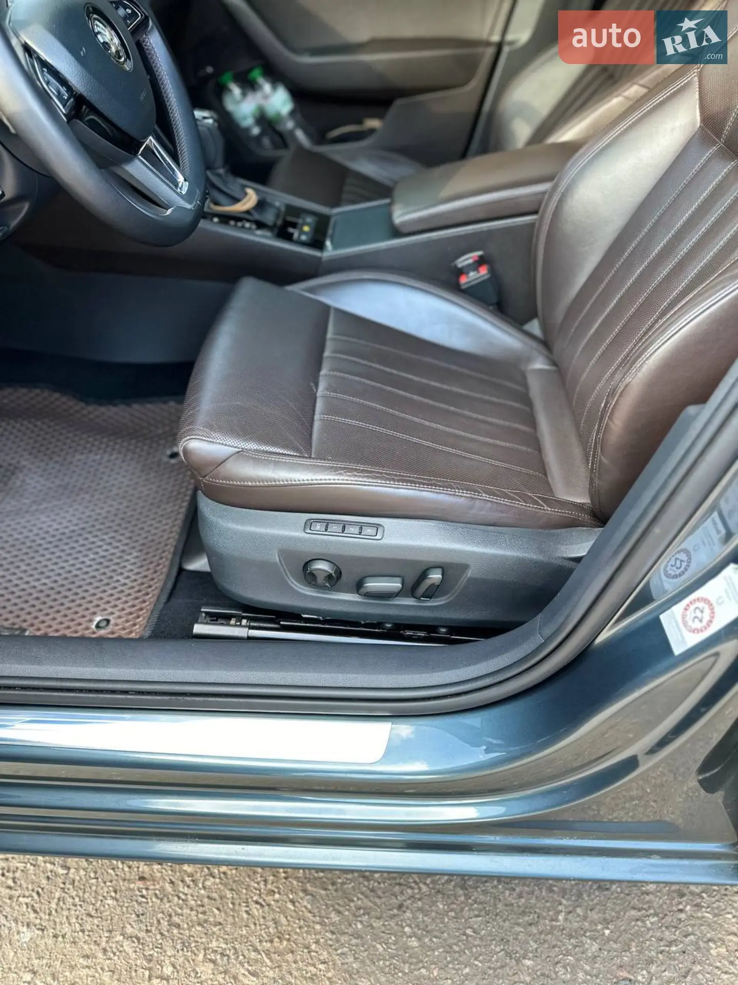 2016 Skoda Superb - мініатюра 5