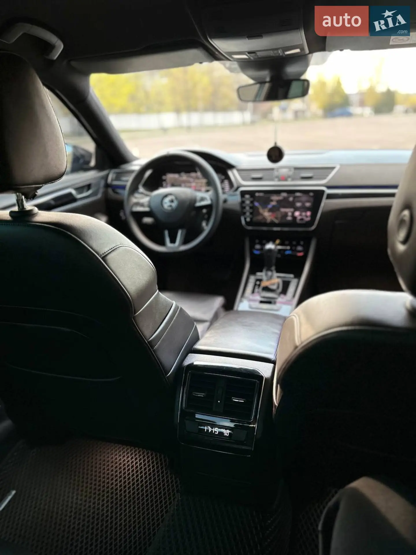2016 Skoda Superb - мініатюра 10