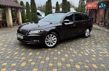 Универсал Skoda Superb 2019 в 