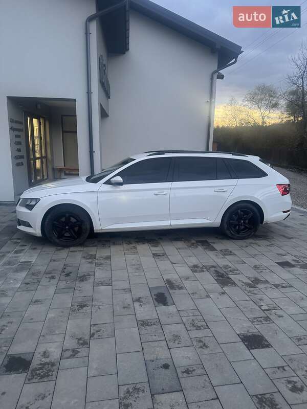 Универсал Skoda Superb 2019 в Тячеве