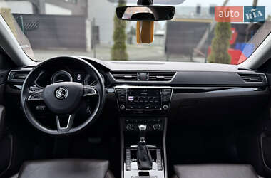 Лифтбек Skoda Superb 2016 в 