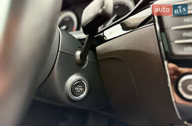 Лифтбек Skoda Superb 2016 в 