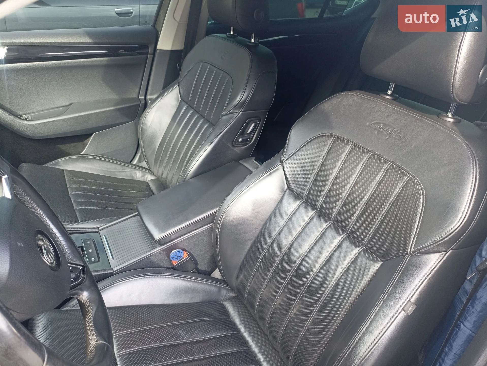 2016 Skoda Superb - мініатюра 12