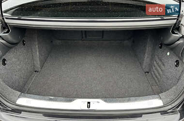 Лифтбек Skoda Superb 2013 в 
