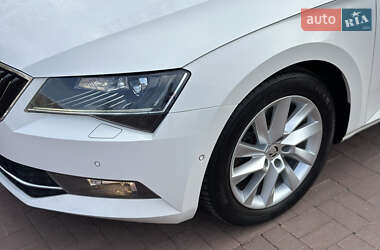Универсал Skoda Superb 2018 в 