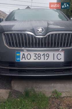 Универсал Skoda Superb 2014 в 