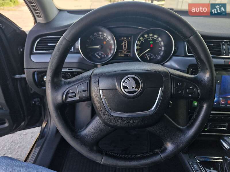 Ліфтбек Skoda Superb 2010 в Миколаєві