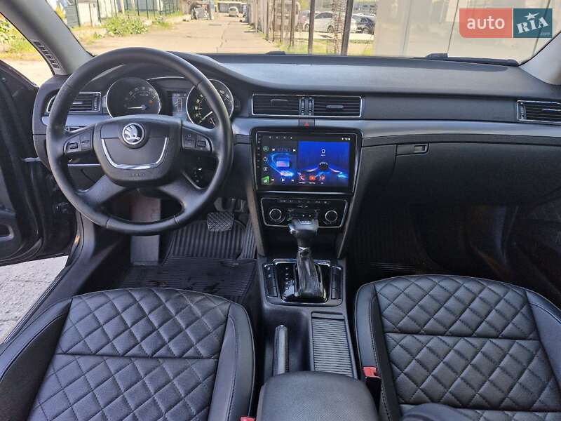 Ліфтбек Skoda Superb 2010 в Миколаєві