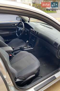 Лифтбек Skoda Superb 2003 в 