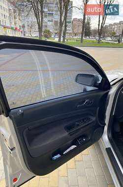 Лифтбек Skoda Superb 2003 в 