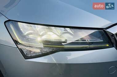 Лифтбек Skoda Superb 2019 в 