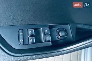 Лифтбек Skoda Superb 2019 в 