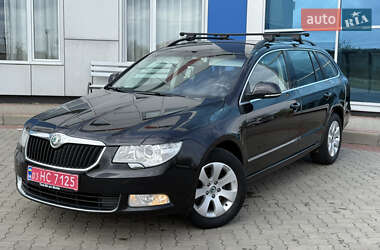 Универсал Skoda Superb 2011 в 