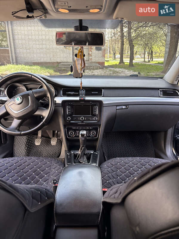 Лифтбек Skoda Superb 2010 в Мостиске фото 13 Лифтбек Skoda Superb 2010 в Мостиске