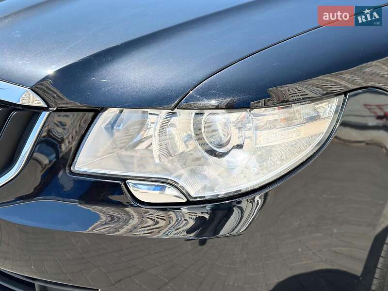 Лифтбек Skoda Superb 2013 в Одессе