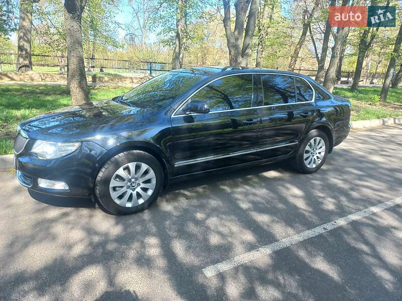 Лифтбек Skoda Superb 2010 в Смеле фото 2 Лифтбек Skoda Superb 2010 в Смеле