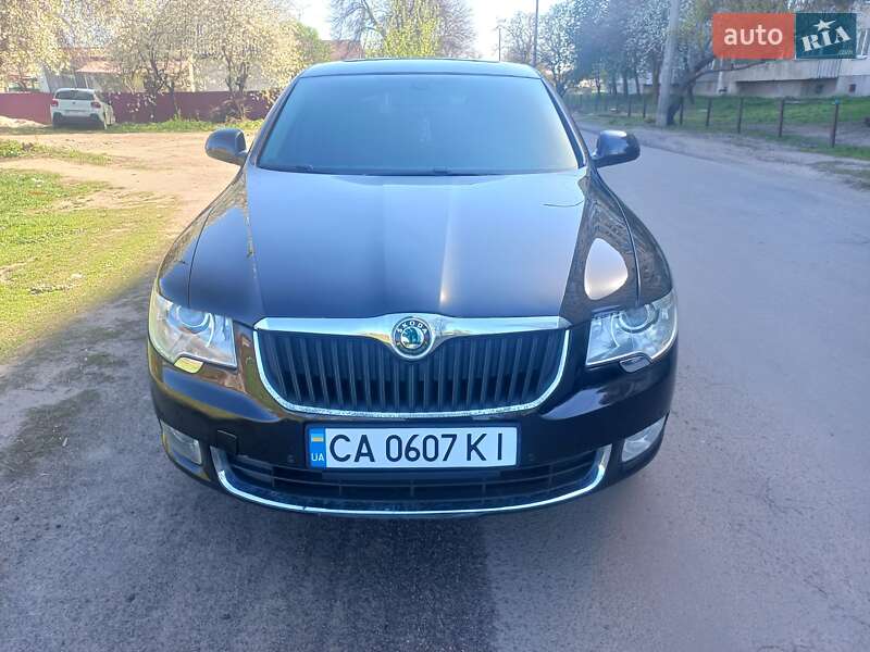 Лифтбек Skoda Superb 2010 в Смеле фото 16 Лифтбек Skoda Superb 2010 в Смеле