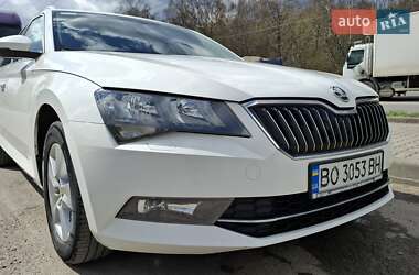 Універсал Skoda Superb 2016 в 