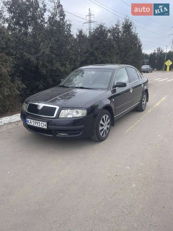 Skoda Superb 2006