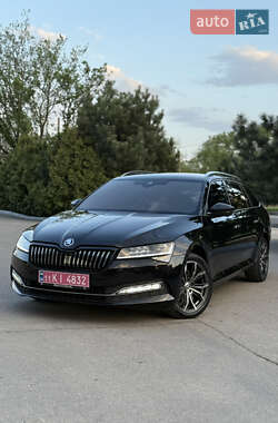 Універсал Skoda Superb 2020 в 