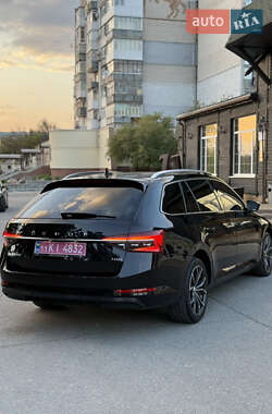 Універсал Skoda Superb 2020 в 