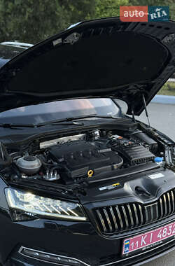 Універсал Skoda Superb 2020 в 