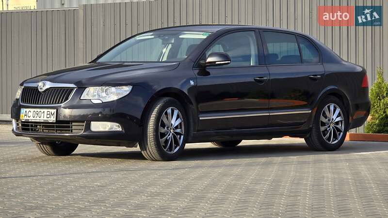 Skoda Superb 2011