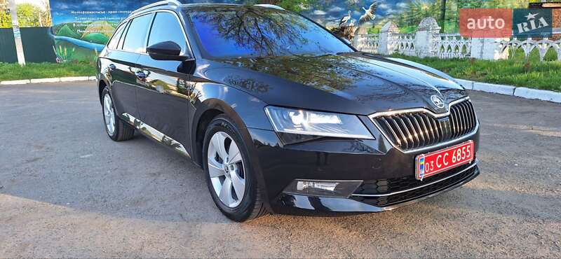 Універсал Skoda Superb 2016 в Новоархангельську