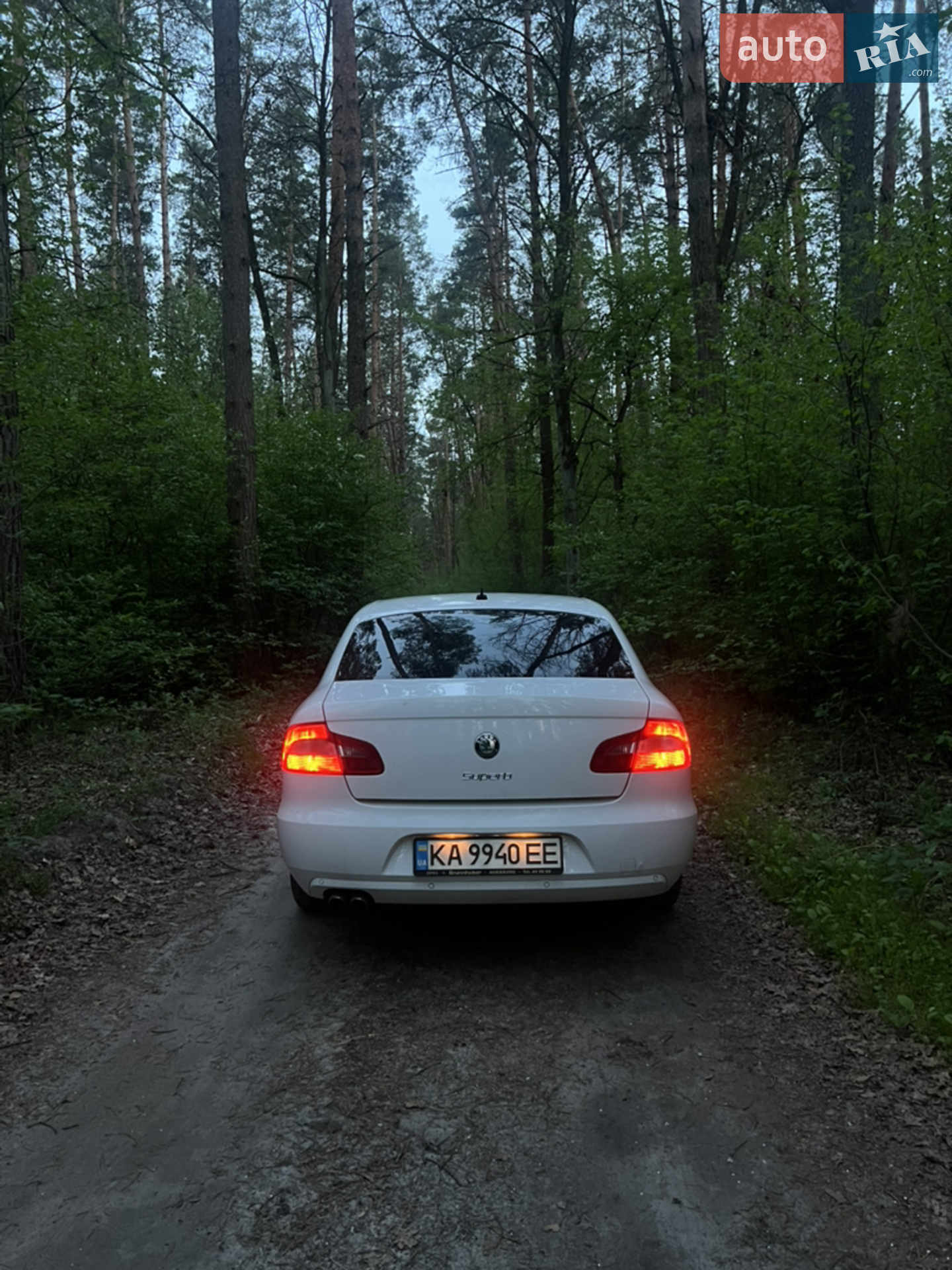 2010 Skoda Superb - мініатюра 5