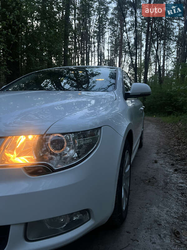 Ліфтбек Skoda Superb 2010 в Києві