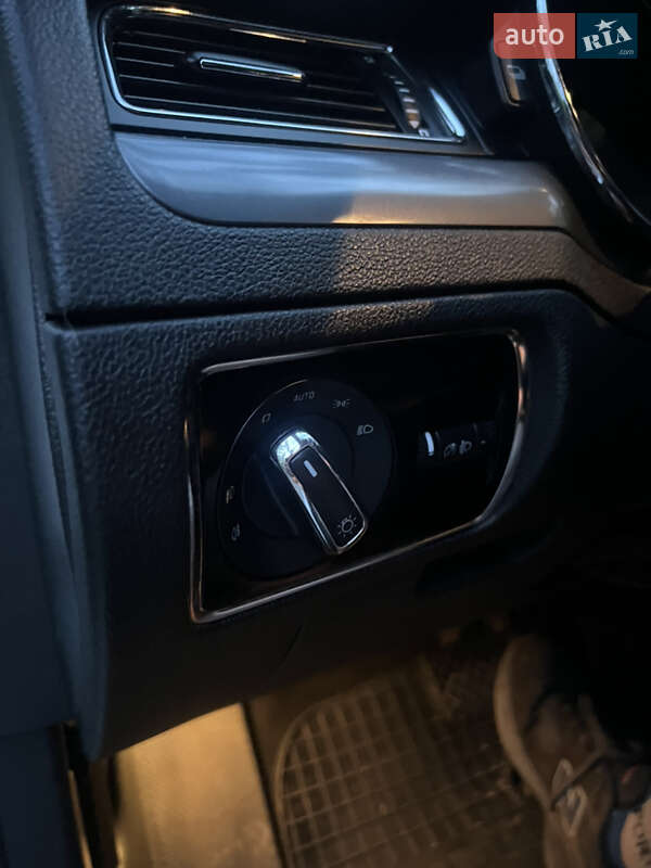 Ліфтбек Skoda Superb 2010 в Києві