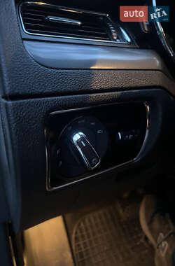 Лифтбек Skoda Superb 2010 в 
