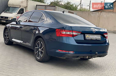 Лифтбек Skoda Superb 2018 в 