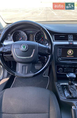 Универсал Skoda Superb 2011 в 
