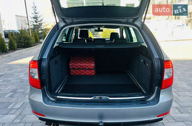 Универсал Skoda Superb 2014 в 