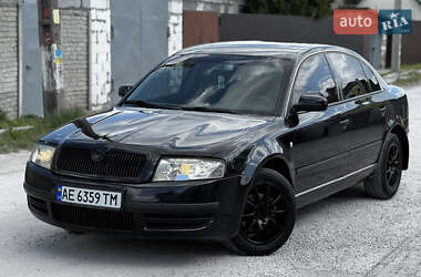 Ліфтбек Skoda Superb 2006 в 