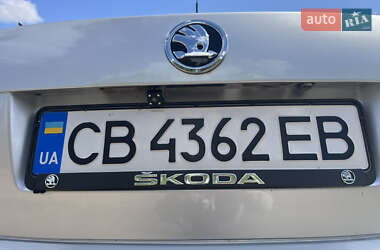 Лифтбек Skoda Superb 2005 в 