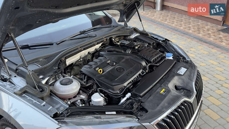 Лифтбек Skoda Superb 2019 в Сваляве