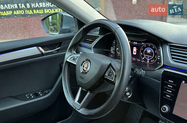 Лифтбек Skoda Superb 2019 в 