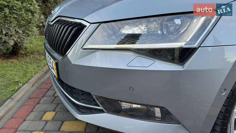 Лифтбек Skoda Superb 2019 в Сваляве