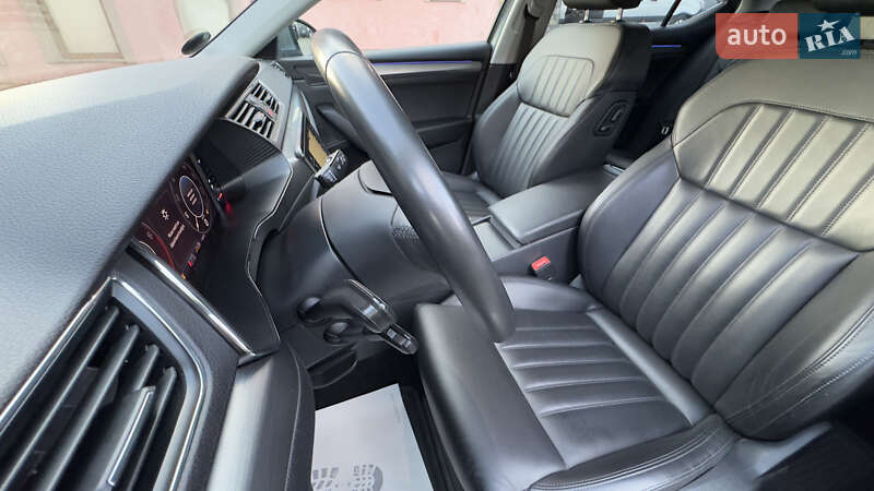 Лифтбек Skoda Superb 2019 в Сваляве
