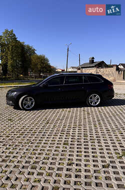 Універсал Skoda Superb 2016 в 