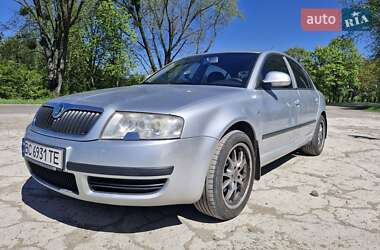 Лифтбек Skoda Superb 2008 в 