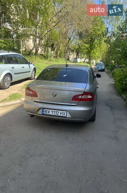 Лифтбек Skoda Superb 2009 в 