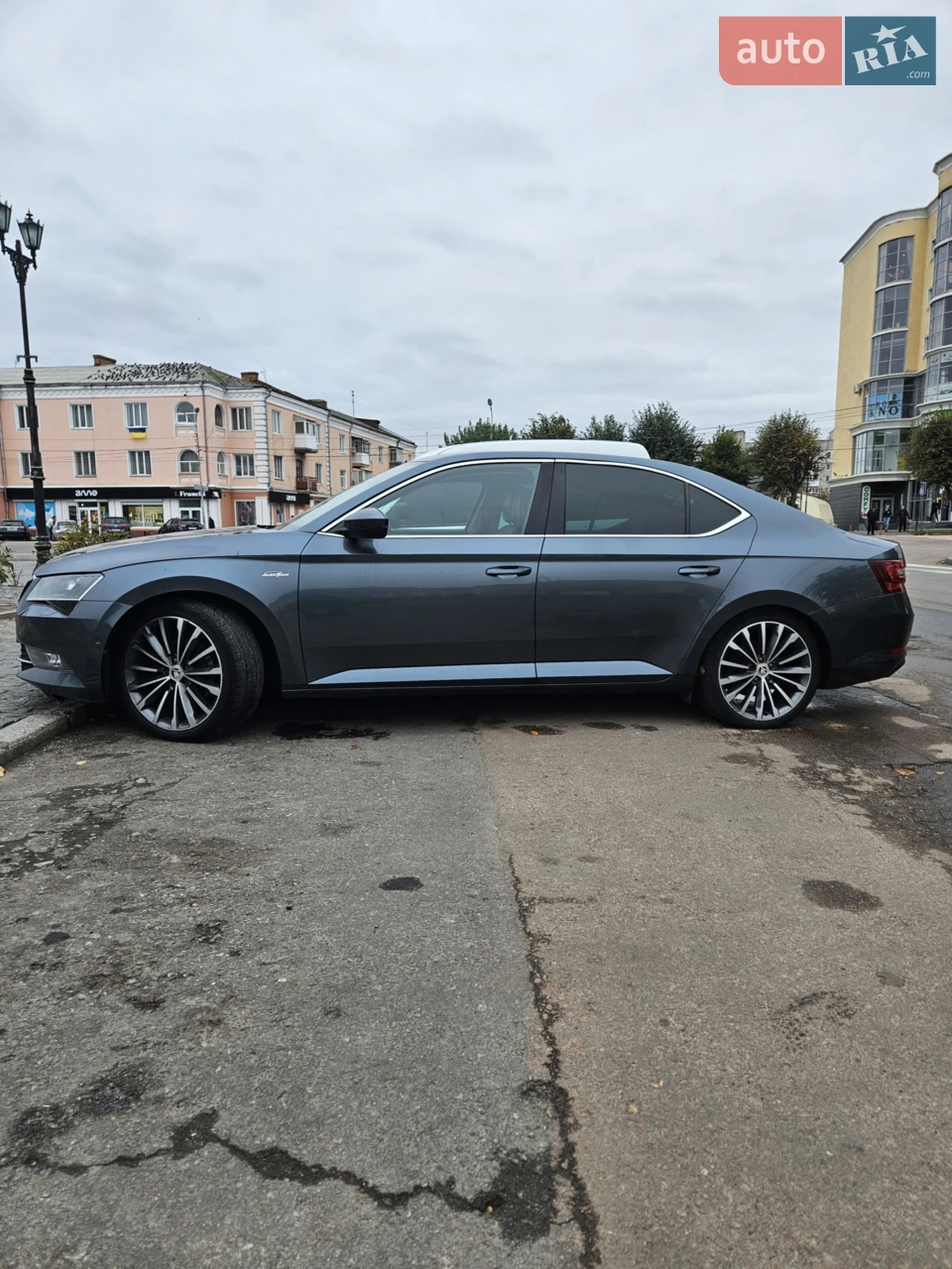 2015 Skoda Superb - мініатюра 36
