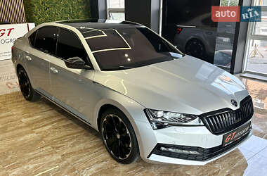 Лифтбек Skoda Superb 2023 в 